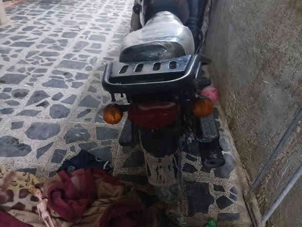 سلام عليكم اخوان دراجه بوكسر موديل 22 اوراق كامله مدفوع كمرك
الدراجه نضيفه مكانها سامراء السعر المطلوب 950وبيها مجال حك الجيه الرقم ***********وتساب وتصال تحياتي للجميع
