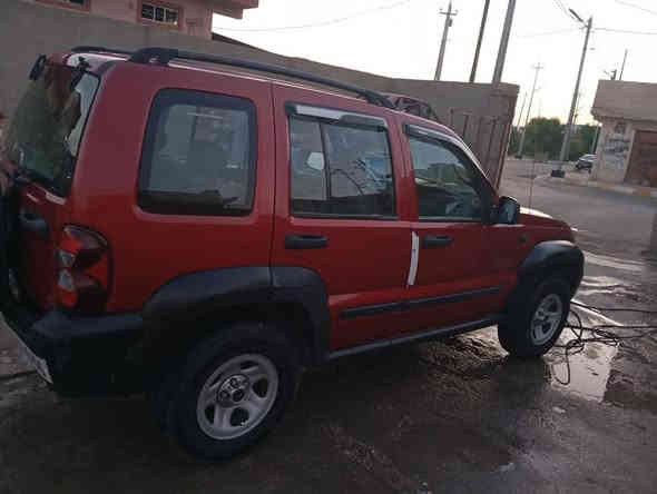 جيب لبرتي 2006 مصبوغه عام حادث من امريكا الجاملوغ الخلفي صفحة السائق رقم بغداد بسمي الكير بي مشكله السعر 55$وبيه مجال***********
