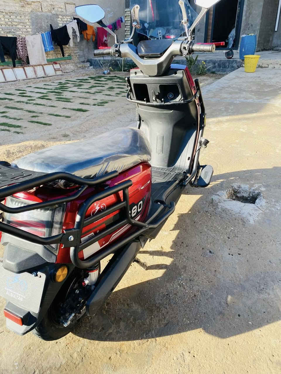 دراجه شحن 6باتري مديل 26بيه صندوك وجامه اماميه ودرع 4سرع دبل اشاره نضام البارك بك مابيه من الشركه
رقم ***********مكان بغداد ابو غريب
