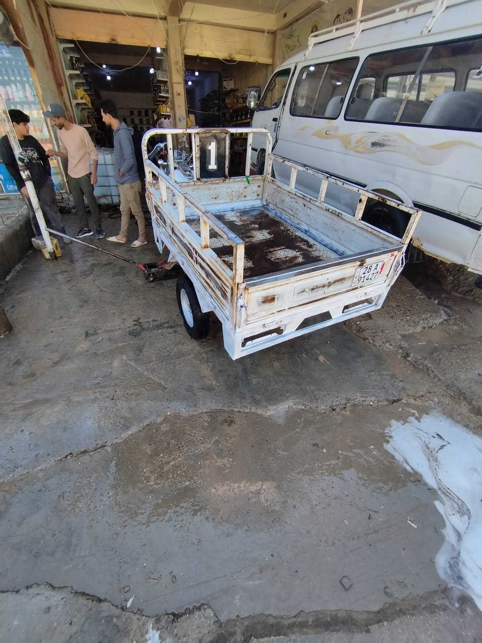 ستوته موديل 10باب اول شراي اتصل*********** مكان نجف براكيه شارع المطار القديم 

 دراجه تعمير جديد مقدم جديد دبلات ستيلات كهربائيات جديد كهربائيات شغاله سلف هندر نكره دراجه حلوه شلعه ومعدل 
 اكسن مال 7 بدي مال 7 تانكي جديد صالنصه ستيل دراجه رقم وسنويه انكليزي مداور شوكت ميعجبك شراي اتصل موشراي لاتشلع كلبي
