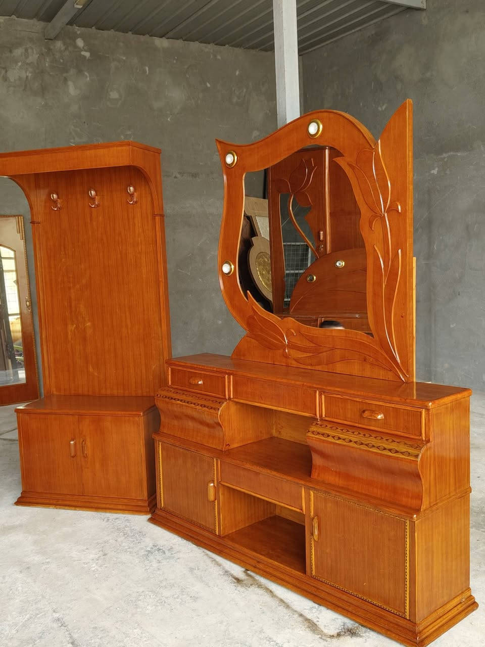 غرفة 6 باب طابقين تسكام 5 ملم اخت الجديده السعر 850 واتساب أو اتصال *********** مكاني بابل حله أبو غرق قرب السيطره يوجد توصيل وشد بكروه
