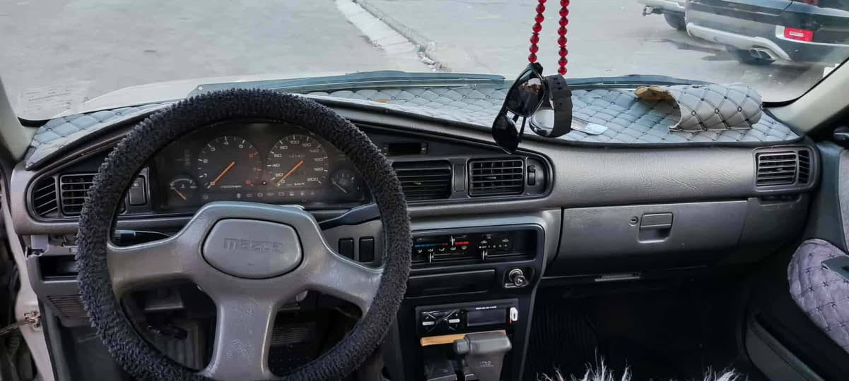 مازدا موديل 1989 كاربون بنزين كير مكينه شرط سيارة بدون  صبغ شرط تحويل  السعر 48 بي مجال
***********
