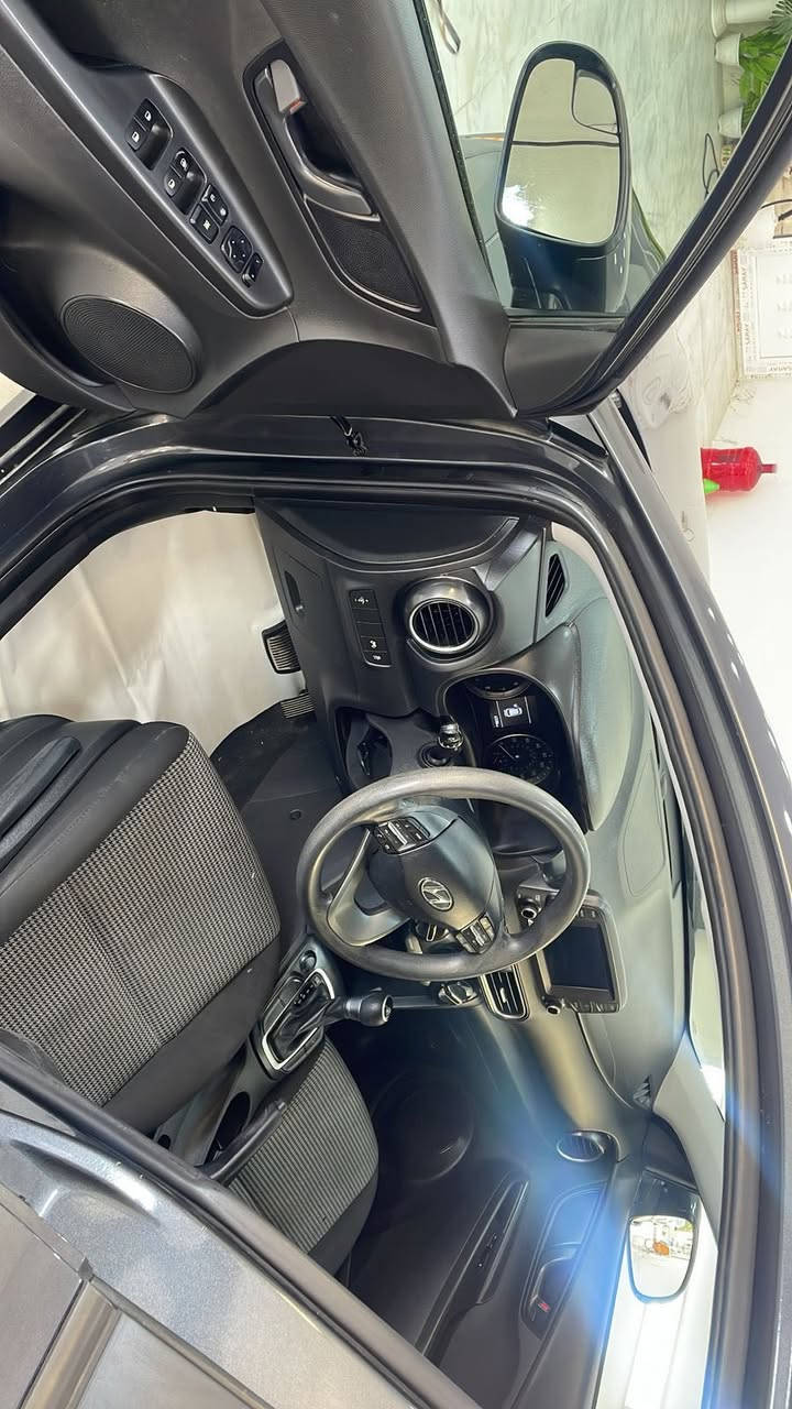 2020فقط بونيت صبغ حته بونيت ماله بلادي ماله ومصبغ سياره كلش جديد محرك 20توش ماشيه60مايل 
سياره جديد 
سعره 
142ومجال 
كركوك 
***********
