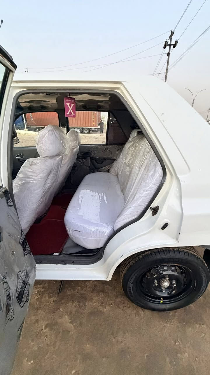 السلام عليكم
سيارة سايبا موديل 2018 ،، 
كير مكينة مكفولات, شواصي مكفولات ، تبريد شغال   جديد شاده تخم تاير تخم صدر جديد ،، 
سيارة جديدة وجاهزة من كلشي ،، بيها صبغ يم المثلث مال جامه شي قليل،، 
السعر 58 ،، اتصل *********** ،، 
العنوان بغداد النهروان
