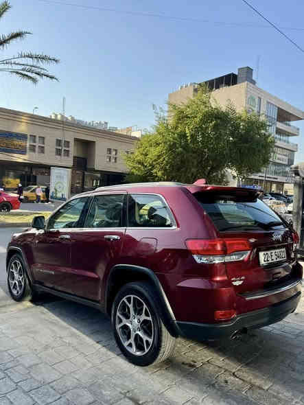 جيب مديل 2019 خليجي وكاله هارلم فول مواصفات للاخير جاهزه من كل نقص مكانها بغداد بيها قطعتين رش وبارد شبر بالقماره فقط تخم تاير جديد  تحويل او وكاله مباشر السعر 199 وبيه مجال بسيط للاستفسار ***********
