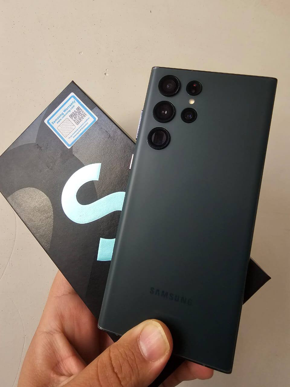 سامسونج 22 الترا زيتوني 
نسخه الأمريكيه 
دبل شريحه 
اذكره 512 
للبيع فقط 
مكاني بابل المركز 
توصيل ماكو 
سعره  560 
اتصال فقط ما موجود على نت 

***********
