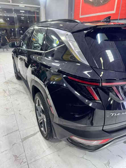 السلام عليكم 
هونداي توكسان
موديل ٢٠٢٤ 
HTrac 
VIP
فول مواصفات 
بصمة تشغيل أبواب و جنطة 
بانوراما 
مقاعد جلد ابيض ملكي 
٥ كامرات 
كراسي كهرباء 
مري تعتيم 
صندوك كهرباء
تشغيل عن البعد 
تقديم و ترجيع بالريمونت 
كشنات امامية تدفئة و تبريد 
كشنات خلفية تدفئة
دركة تدفئة
نقطة عمياء 
السير بين الخطوط
لايت ٤ عدسات فول زنون 
شاحن واير ليس 
بجم لد زنون 
بكلايت زنون 
رادار امام
مانع تصادم بريك تلقائي
رادار خلفي 
مانع تصادم بريك تلقائي 
رادار جانبي 
تبريد خلفي 
دشبول ديجتال 
شاشة كبيرة كار بلي حديثة 
سايد بريدك بصمة 
اوتو هولد 
ثلاث وضعيات للقيادة 
اشاير مري 
انارة داخليه LED
كرسي السايق ميموري 
تبريد شاشة 
سلكترات بلستيرن
فول تحكم ستيرن 
كروس سرعة 
كير دكم 
كامرات بالدشبول
حادث كما موضح في الصور 
صبغ ٤ قطع + تكمة 
بغداد***********
165ورقة
بدون رقم 
تحويل ثاني يوم
