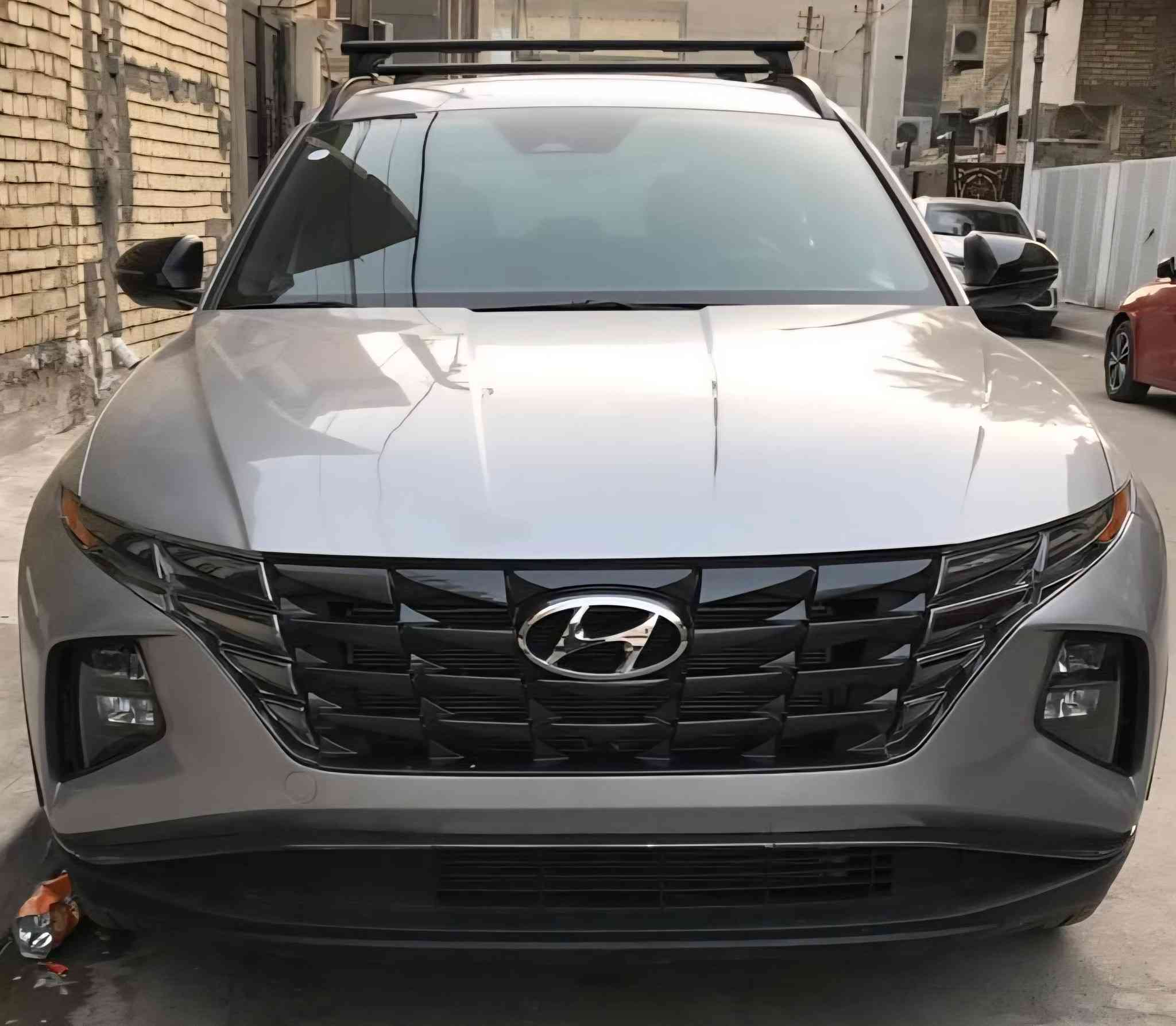 للبيع(فقط)  توسان فئة(X.R.T) فئه نادره  موديل2024وارد امريكي محرك 2500  فول عدة فتحة
موصفات لون سلفر 
تشغيل عن بعد 
بصمة 
انارة ترحيب عند قتراب
رادار امامي
رادار جانبي
رادار خلفي
توقف ذاتي عند قتراب 
تدفه كشنات 
مود درايف ايكول نورمال سبورت سمارت
تحكمات ستيرن و مثبت سرعة
تحديد مسار 
قيادة اليه 
مانع نزلاق 
مانع منحدرات، 
هاند بريك بصمة
قطعتين تبريد 
صندوق كهرباء
كشن سايق كهرباء 
 كشنات جلد ماشية6000 mi بحالة زيرو
سياره بل واقع بعد احله حادث موضح بالصورالبنيدصبغ فقط  .ايرباك استيرن عنوان بغداد/حي جميله للأستفسار اتصل على *********** محمد مندلاوي  (189)مع مجال جدا بسيط
ملاحظة سيارة بدون رقم دخول جديد(المنفيس بأسمي الشخصي)
