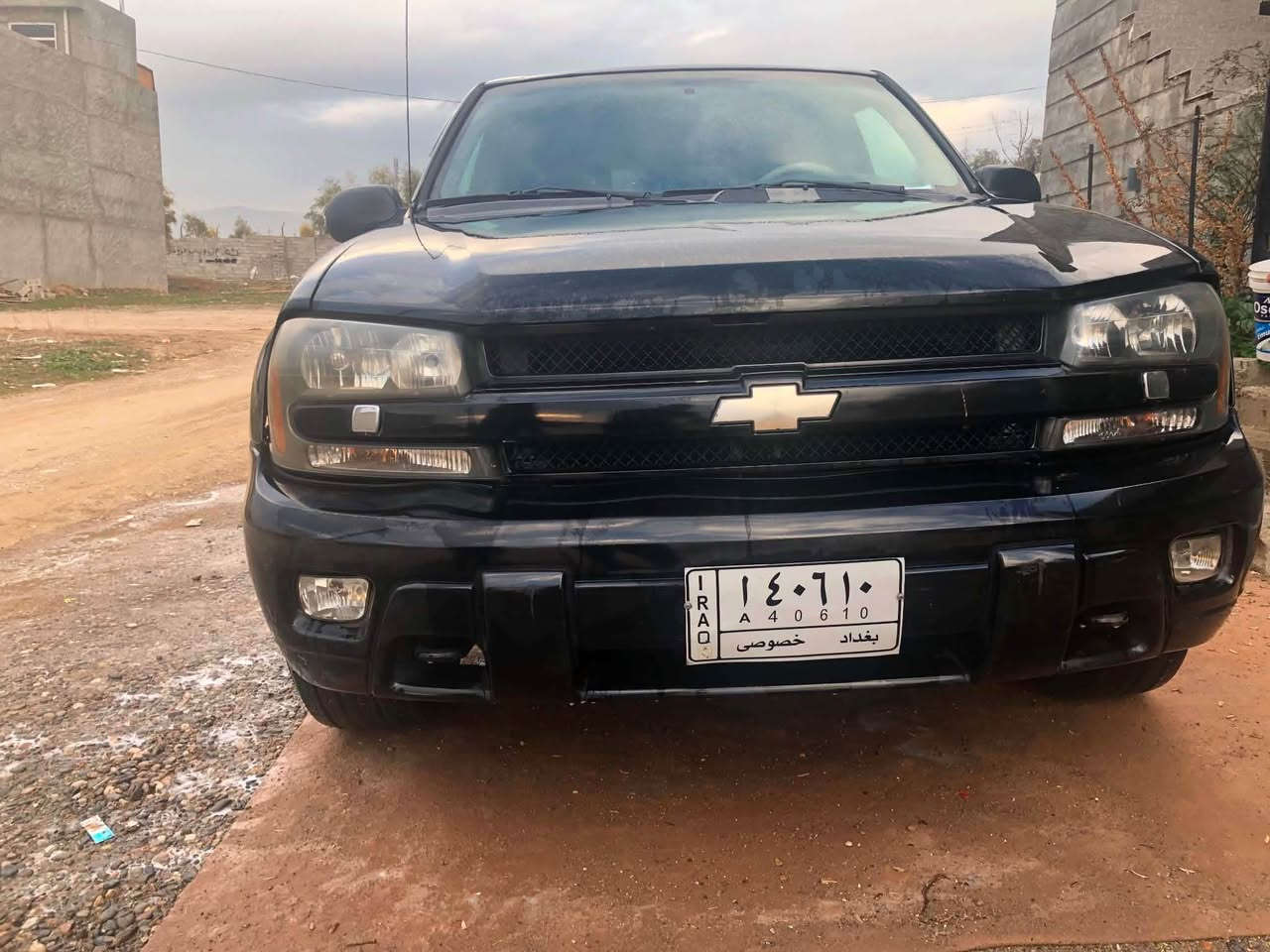پێشەکی بەناوی خوای گەورە~شۆفلێت تراب بلایزەر~chevrolet tralblazer~بەچکە تاهۆ 2006 ~٢٠٠٦
ساخ ساخ ساخ
کوشن خەزن~کوشن هیتەر~تەبریدی بەشەرت
تەبرید مەکەزییە~گێڕ ۆتۆماتیکە
تەحە کوماتی سەر سوکانی هەیە شاشەیە بلوتوزە
ئاوێنە کارە بای هە
٤ جام کارەبا
قەپات مواسە فات

تابڵێی سەیارەکە پاکو جوانە گێڕو مەکینەی بەشەرتگێڕی لۆکی بیلادی لەسەرە
بێ بۆیاخە سەیارەکە بۆیاخی نییە 
~~~~~~~
مەعامەلەیەکی برا یانەش سەیەرەکە بەلاشە لەچاو سعرەکەیا
***********~ واتساپی لەسەرە

*********** Singapore
