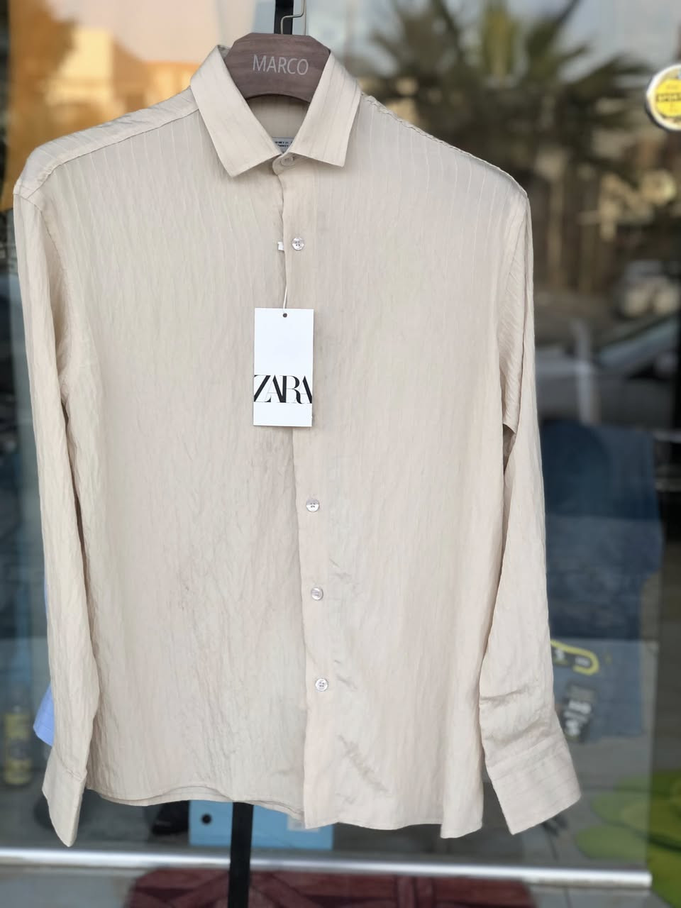 ارقى الخامات واحدث الموديلات 🥇

قميص قطن لنن zara الاصلي😍

خامة ثلج ❄️ 

قياسات s m l xl xxl راهي 

الوان صيفية 🎨☑️

زورونا شهربان /السايدين (شارع دبي)-ازياء سكاي لاين 

متوفر توصيل 🚚 

#ازياء #ديالى #شهربان #جديد #موضة


**إذا كنت صاحب هذا الإعلان وتريد حذفه لأي سبب، رجاءا أرسل رسالة إلى الدعم الفني**