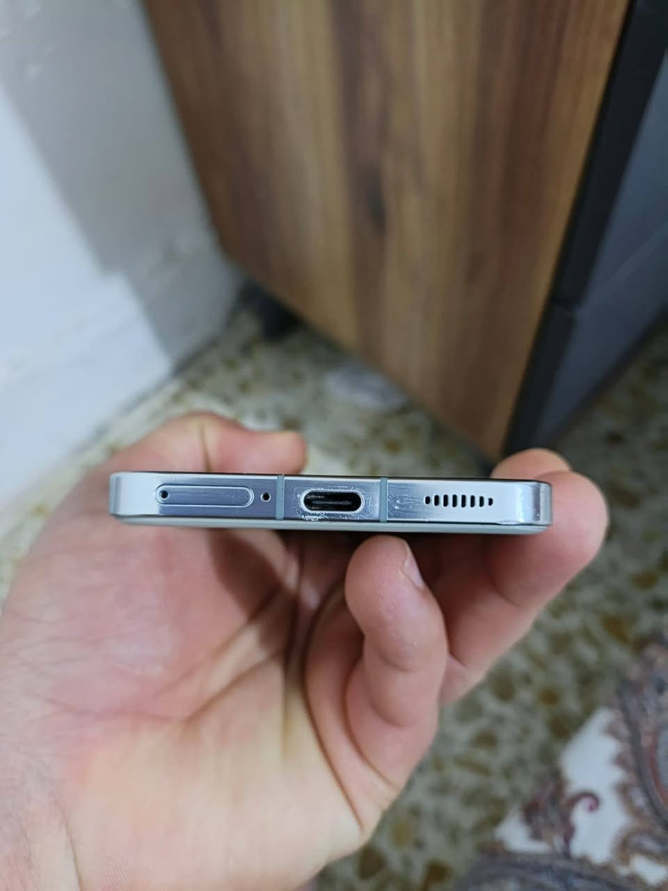 شاومي مي 13
نظافه ٩٠ 
شاحن فقط ويا
سناب جين 2


**إذا كنت صاحب هذا الإعلان وتريد حذفه لأي سبب، رجاءا أرسل رسالة إلى الدعم الفني**