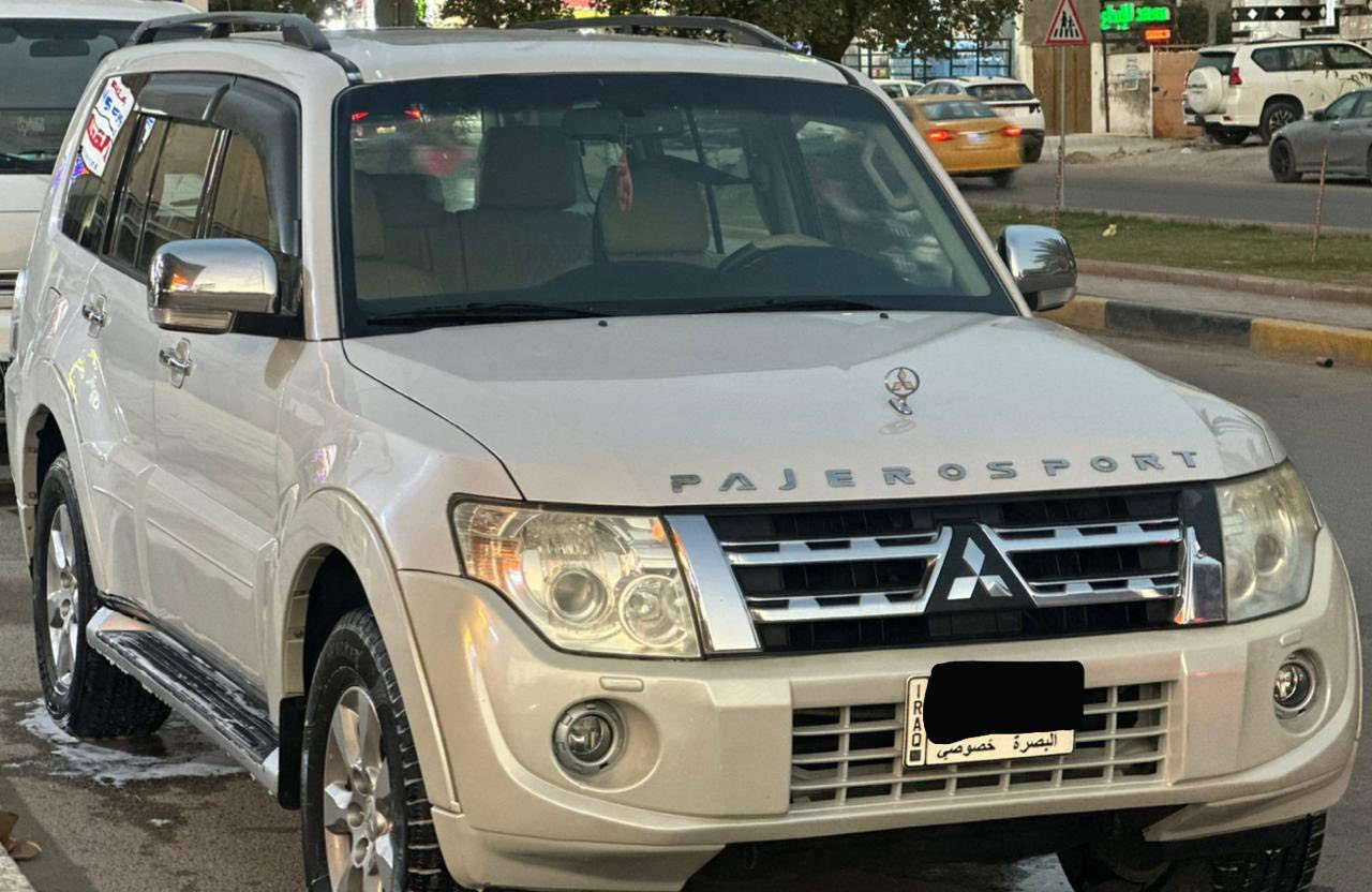 السلام عليكم مسيبوشي 2014حبتور وارد خليجي مكفوله ماعده بارد موضح بل صوره ول باقي مكفول السياره محرك وكير مكفولات حجم المحرك 6اسلندر 3500 مكفوله مواصفات السياراه فتحه طكتين 7راكب 3قطع تبريد حساسات خلفيه فورويل كشنات جلد+كشنات كهرباء ثنين اشاير مري +شفط زراك لايت سبير تعليك وبعد بيها اهواي مواصفات مذاكرهن السياره تبريد حداديه وباتري وتخم تاير وكهربايات كلها كفاله السياره رقمه بصره الماني وبسمنه شرط التحويل السعر 155وبيها مجال للطيبين استفسار علئ هذا الرقم *********** مكان السياره بغداد
