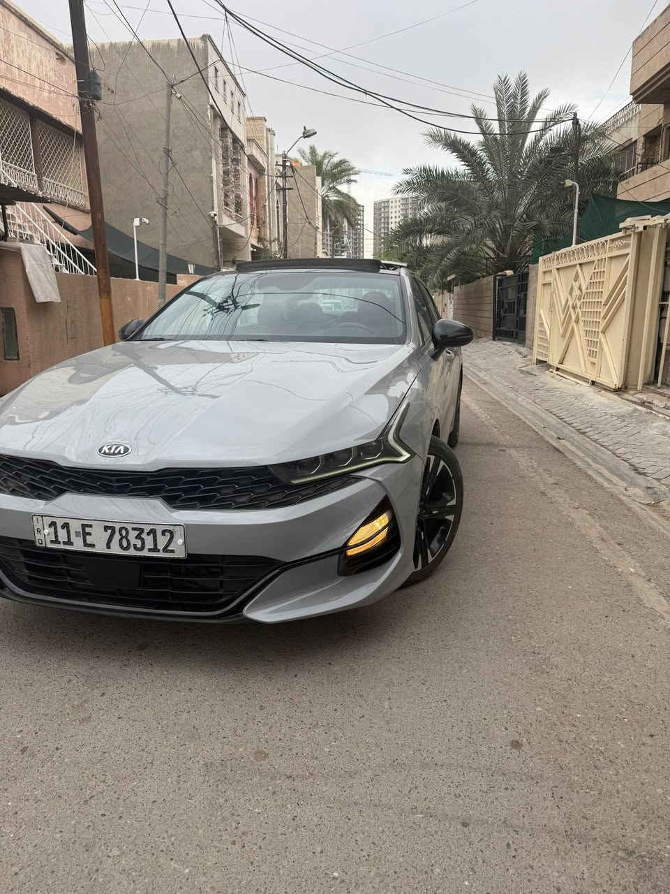 السلام عليكم
🔥 للبيع – كيا K5 GT-Line فول مواصفات – لون سمنتي مميز 🔥
📍 الموقع: بغداد – صليخ
👇
🚗 المواصفات العامة:
موديل: 2021
الفئة: GT-Line (فول مواصفات)
اللون: سمنتي
الممشى: 68 ألف كم
الوارد: أمريكي
المحرك: 1.6 تيربو – اقتصادي وقوي
ملاحظه..محرك مفتوح بشغل درجه اولى
ناقل حركة: أوتوماتيك 8 سرعات
جنوط 18 إنش سبورت
مصابيح LED أمامية وخلفية
🛋 التجهيزات:
شاشة كبيرة + Apple CarPlay / Android Auto
كاميرا خلفية + حساسات
شاحن لاسلكي
مقاعد رياضية
مثبت سرعة ذكي
أنظمة أمان متكاملة (نقطة عمياء + مسار + ABS)
🔎 ملاحظات الحادث بكل مصداقيه

حادثها بنيد (صور الحادث مرفقة مع الصور)
 بنيد تبديل+ تبديل باب السائق 
صبغ وتوحيد لون (باب السائق + الباب الخلفي + الجاملغ الأمامي)
الباب الخلفي كلير فقط
💰 السعر المطلوب: 151$ ورقة
السيارة جاهزة للفحص، والبيع للجادين فقط.
📞 للتواصل اتصال مباشر.

***********
 
اظافات... منظومه غاز في مصفى الدوره انسى شي اسمه بانزين ودوانص

