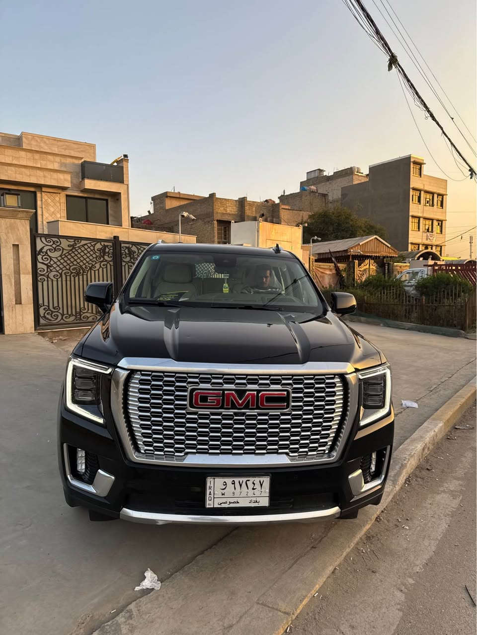 السلام عليكم 2023 GMC YOKUN DENALI 
وكاله خليجي 
كلين 
ممشيه السياره 11 الف 
بعهدي جديد بمعنى الكلمه 
بيها حالو  (6)  حالوبات فقط !!
مكان السياره
السعر 61 الف 
الخاص مغلق
بغداد 
للاتصال 
 ***********
*********** بغداد, العراق
