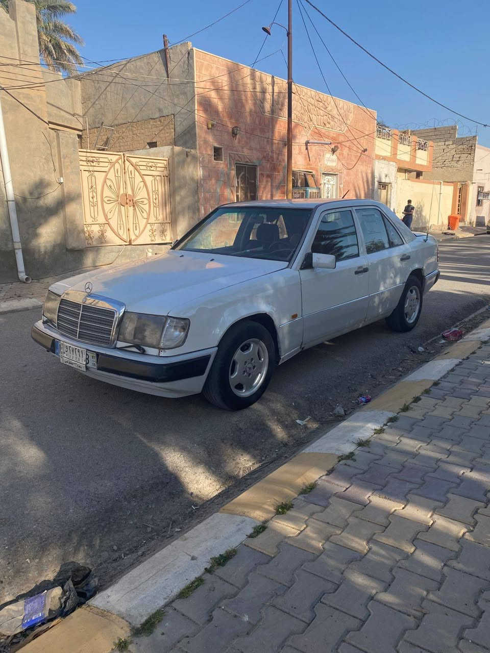 السلام عليكم 
السعر 38 

مارسدس مديل 89 رقم بغداد مشروع وطني سنوية وهزة جديدة لغاية 2029 بسمي تحويل ثاني يوم محرك وكير بطة vvt مكفولات منضومه تبريد كامله كهربائيات شغالة غرفة جديدة تخم تاير جديد قواعد دبلات واحد مصلح ضربة مابيها خياس مابيها سيارة جاهزة مابيها اي نقص مكاني ديالى السعدية  ***********
