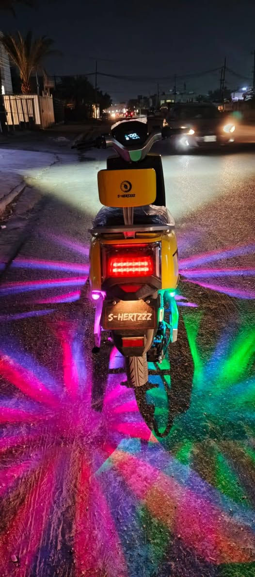 السلام عليكم للبيع دراجه شحن ملف 2000 مكانهه بلديات دراجه زيرو من المصطفى مشترينهه السعر 900 لي ميعرف بيهن خلي يعبر منشور مكلف بل نشر ***********
