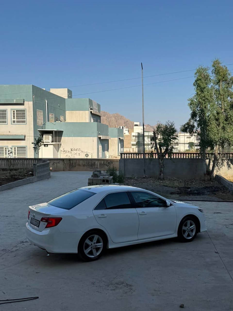 تکایە هیمن نیە تەلەفۆن بۆ خاوەنی بکە جوابی نامە نادەمەوە

کامری ۲٠۱۲ se
۳ گێڕ  کامیرە وشن کارەبا نیو جڵد 
تایەی نوێیە 
کامل سێرڤسە 
گێڕ و مەکینە بەشەرت 
۲ پارچەی بۆیاخە ناوی نەگرتووە 
گێڕ و مەکینە بەشەرت نەکراوەتەوە
٠۷٥٠۲۳٠٤٠۲٠ رانية, السليمانية
