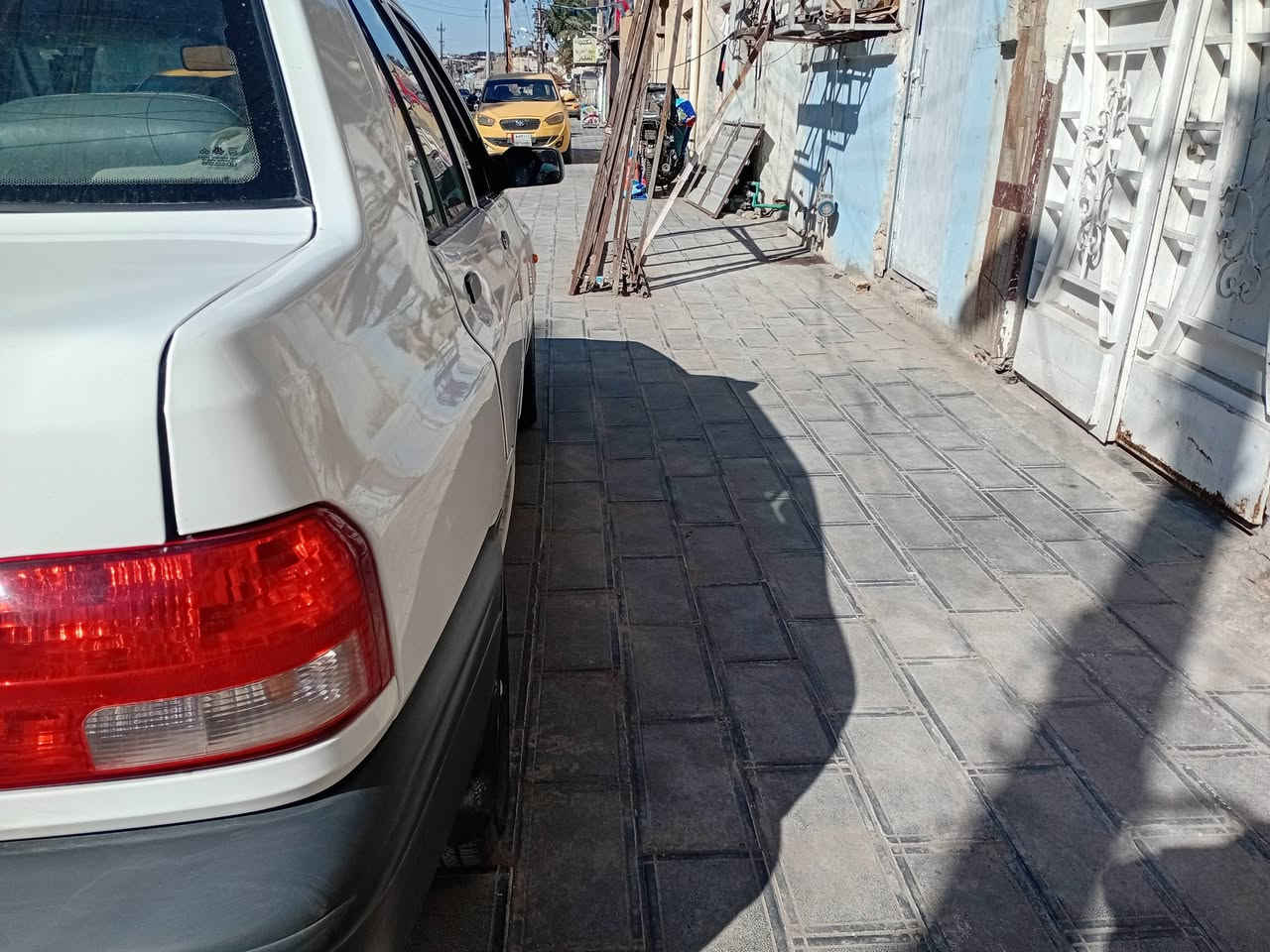 سلام عليكم
للبيع  موديل ٢٠٢٥ ماشيه 21 
سياره مكفوله كفاله عامه بسمي شرط التحويل
مكان بغداد كاظميه للاستفسار على هذه الرقم ***********
