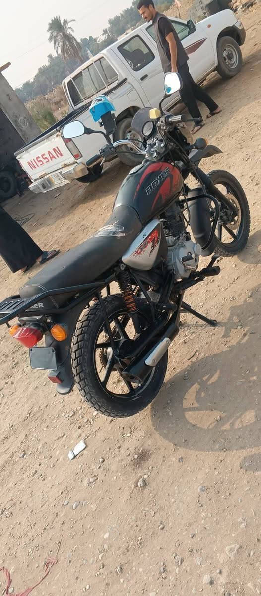 للبيع بوكسر جبلي موديل 23اوراق اصولي دراجه جديده بمليون و450وبيهه مجال  مكاني الناصريه قضاء الاصلاح آل  مكلف مكلف بالنشر لحد يراسلني اتصل  على الرقم ‏‪***********‬‏
