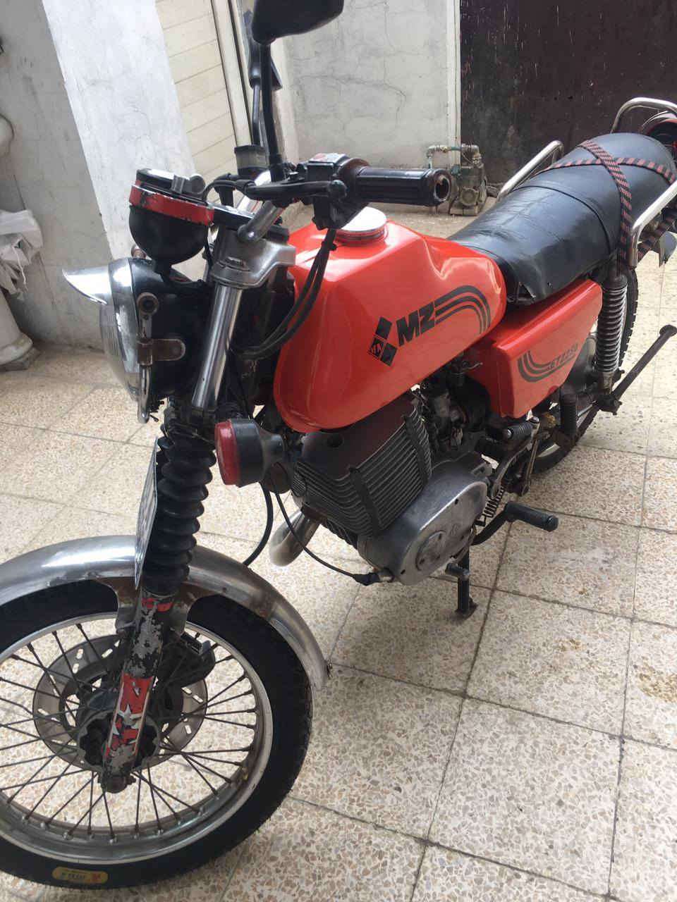 السلام عليكم دراجه mz موديل ٨٢ نضيفه اللماني ارقام انكليزي بغداد حي اور استفسار سعر ع هذا الرقم ***********
