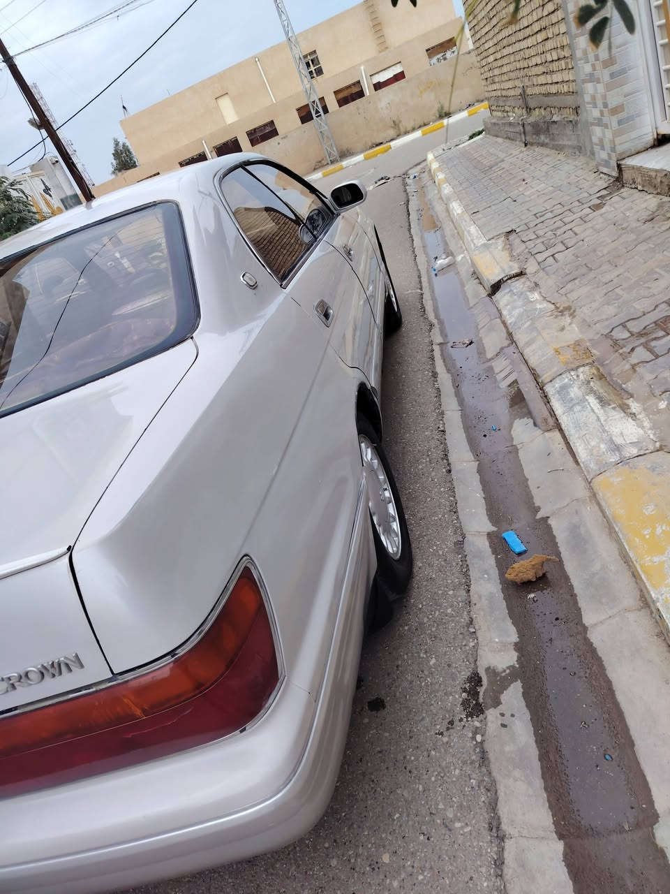 تويوتا كراون / 1994
منفصل / لؤلؤي
مكوله كص ونقل جثه واصوليات وعيب شرعي
كير ومكينه جدد
رقم بصره مشروع وطني سنويه ل28
حداديه كهربائية السياره كفاله
السعر / 58$ وبيهه مجال
العنوان / واسط
للاتصال / ***********
