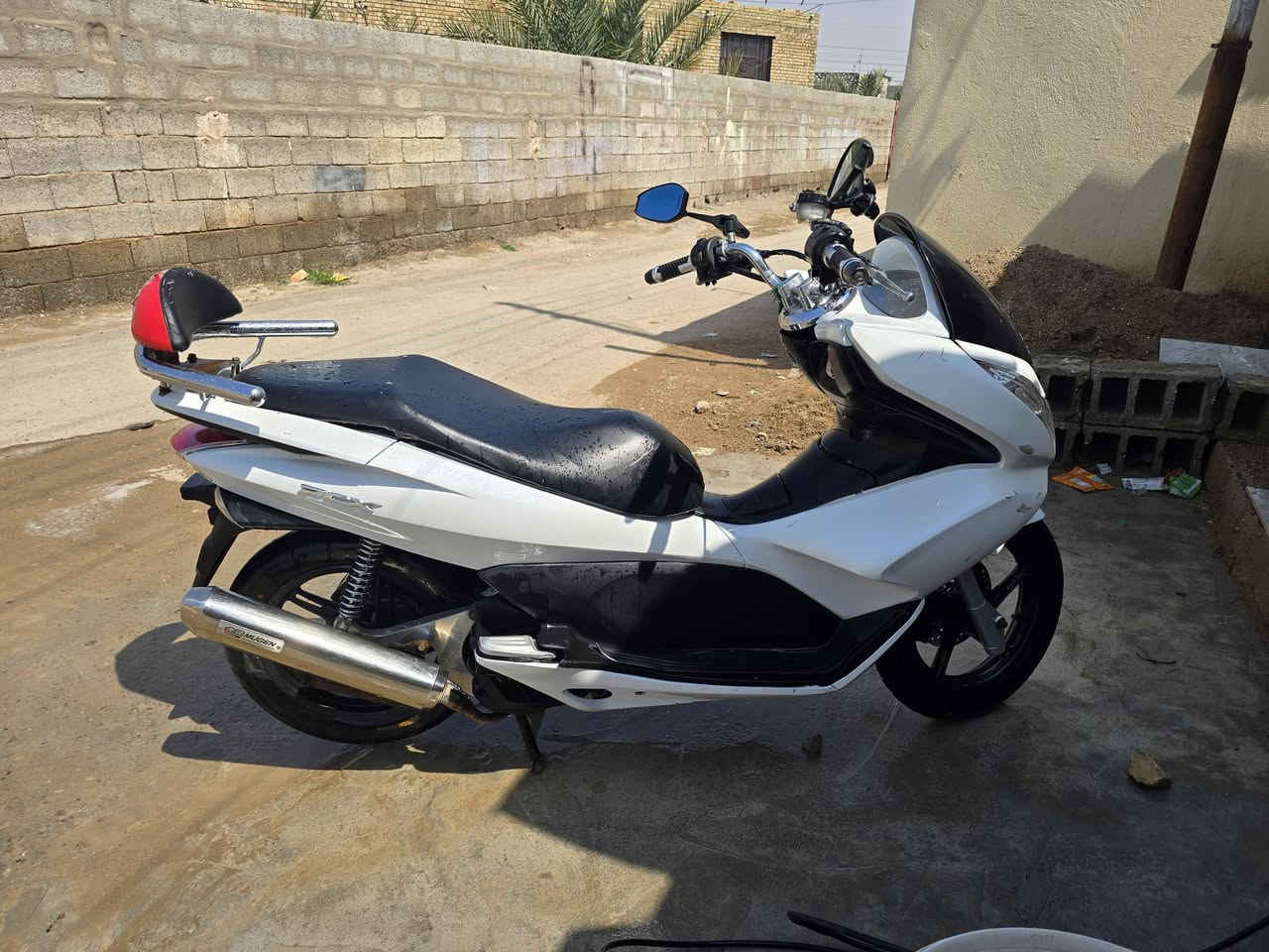 جيل اول للبيع مكاني نهروان سعر مليون وتلثميه  لمايشتري لايعلق *********** بي واتساب
