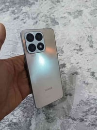 هونر X8a نضيف مامفتوح الجهاز كلش مرتب ذاكره 128 بصمه شحن تايبسي  مواصف...