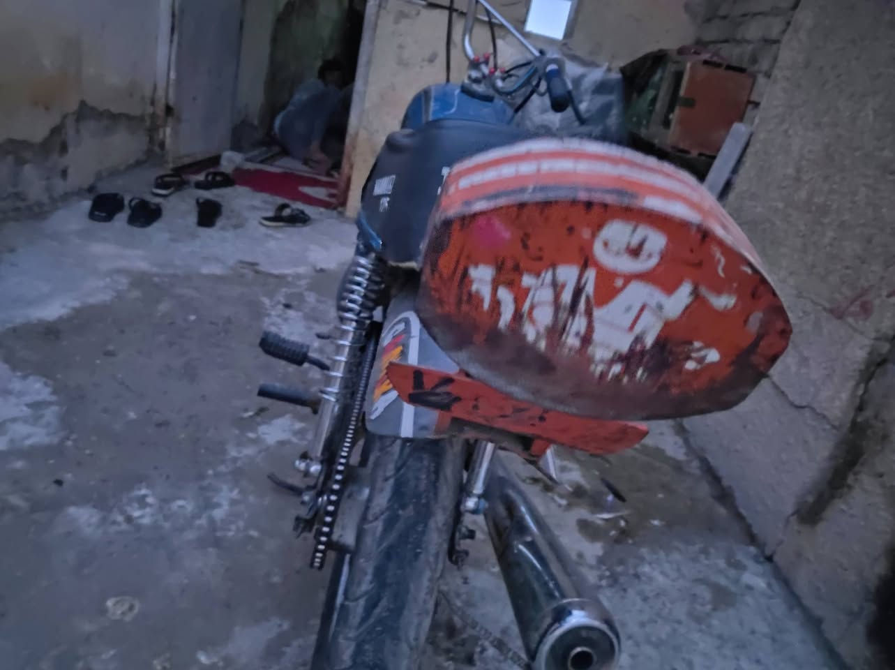 السلام عليكم طياريه للبيع مكان بغداد ***********
