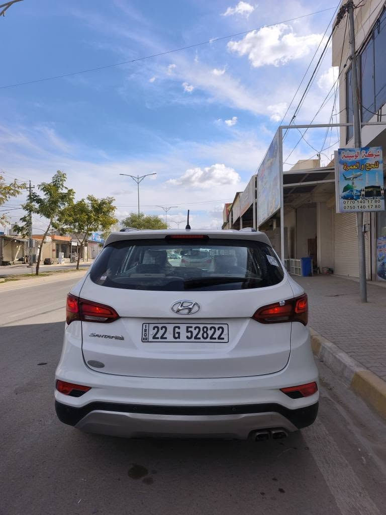 هيونداي سنتافي 2017 خليجي محرح دوش 2400 شرط بدون عيب (مفتوح)
زنون لد نهاري عدسات زنون 3 انضمة قيادة كروس تحديد السرعة حساسات خلفية وبعد......
3مقاعد 7راكب تبريد مركزي
سيارة ناعمة وجديدة ماشية فقط98k
سنوية مجدد لل30 كوبون بنزين بيها
شراي اتصل وتدلل سعره جدا مناسب 
العنوان كركوك رحيم اوا
***********
*********** كركوك, العراق

