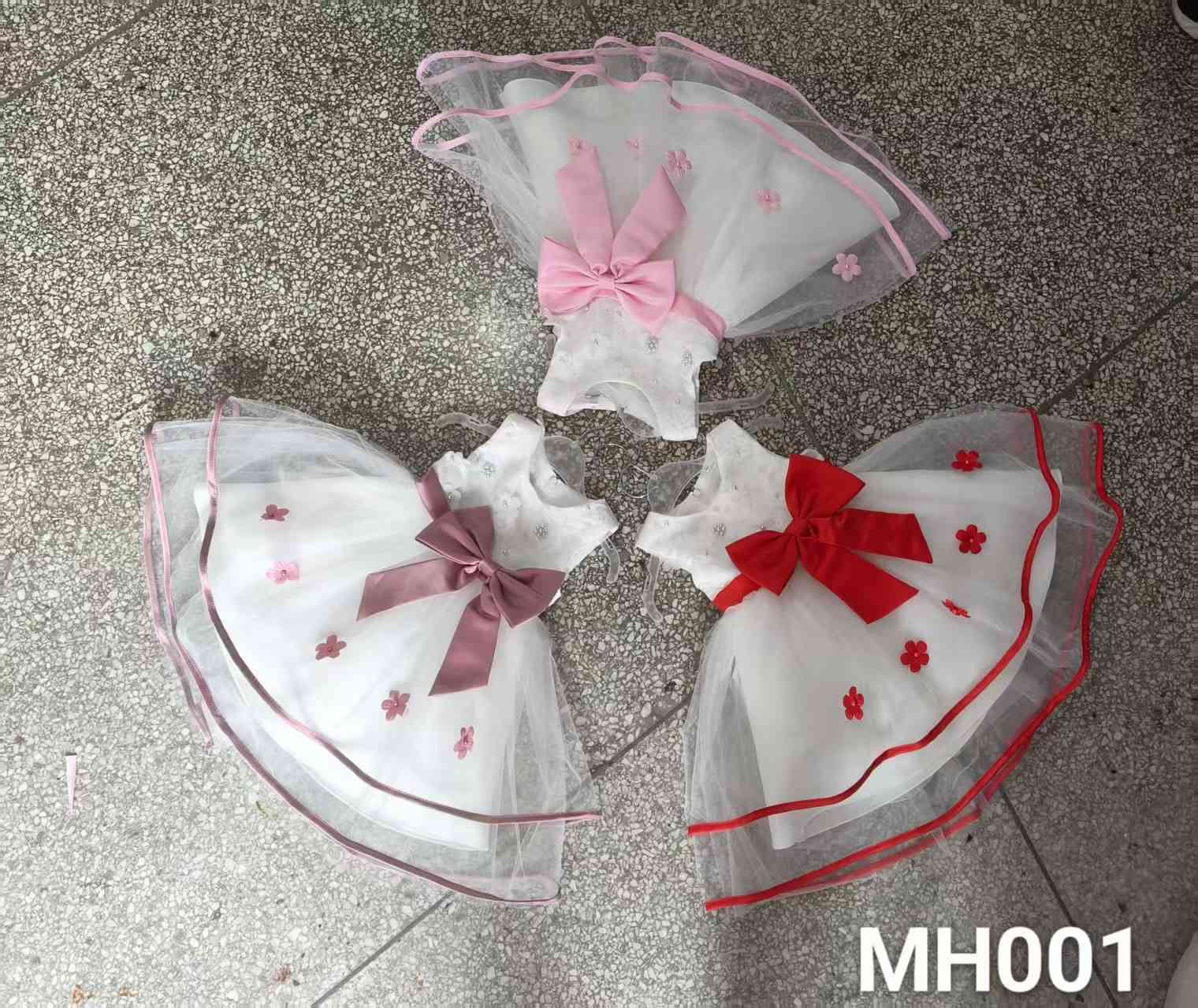 تابعو الصفحه وصلت ملابس الاطفال


**إذا كنت صاحب هذا الإعلان وتريد حذفه لأي سبب، رجاءا أرسل رسالة إلى الدعم الفني**