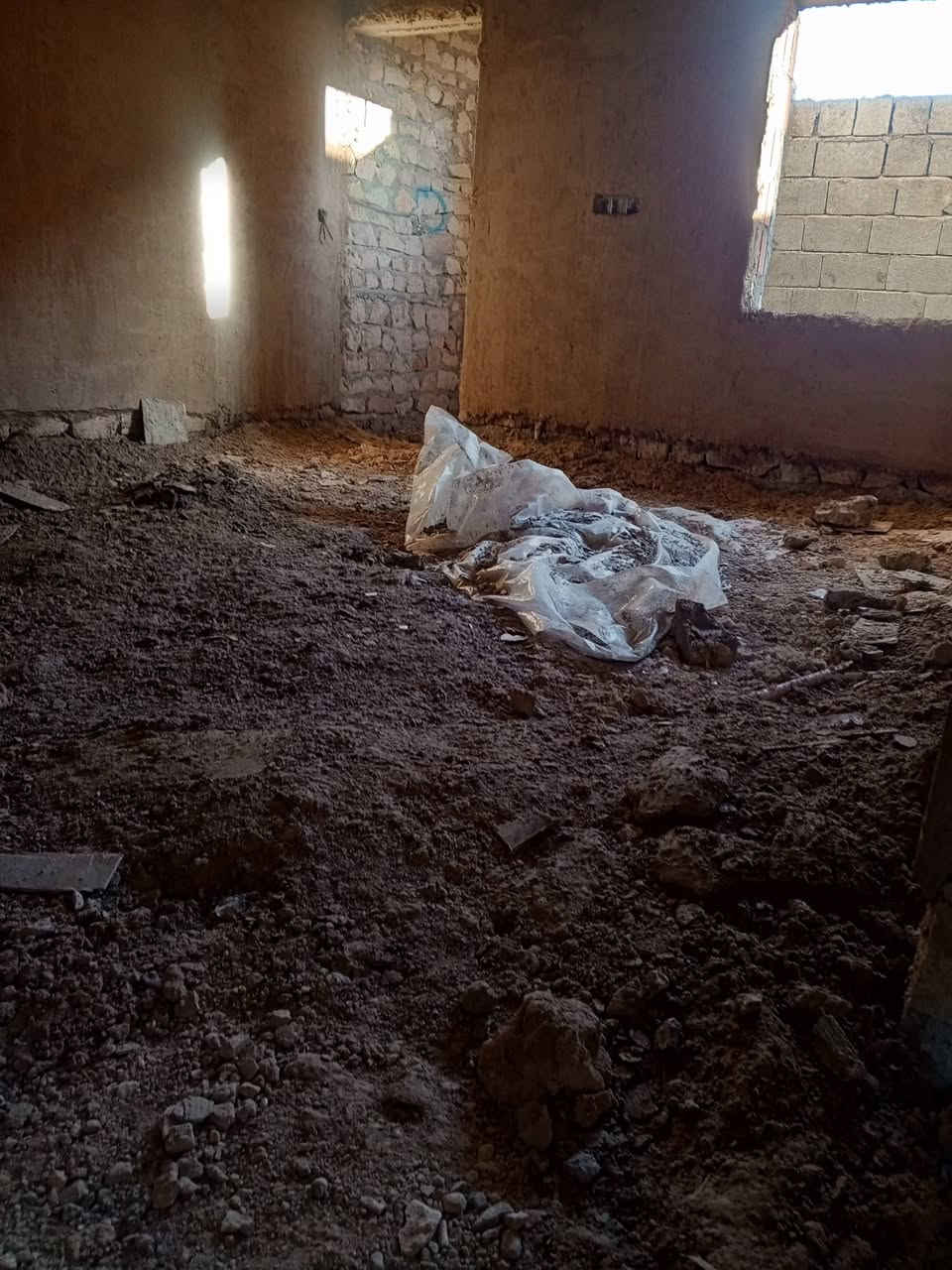 سلام عليكم  /  يوجد كادر عمل جاهز /  تصعيد مواد /  تنضيف بيوت /  تفليش /  تكشيط /  دفن نهري /  شقلنه ليل ونهار /  ومعداتنه جاهزه  ومالك دخل بكلشي تأخذ شقل جاهز مني سلمني شقل وتأخذ شقل جاهز / ماعليك بس تصال على رقم /// ***********
