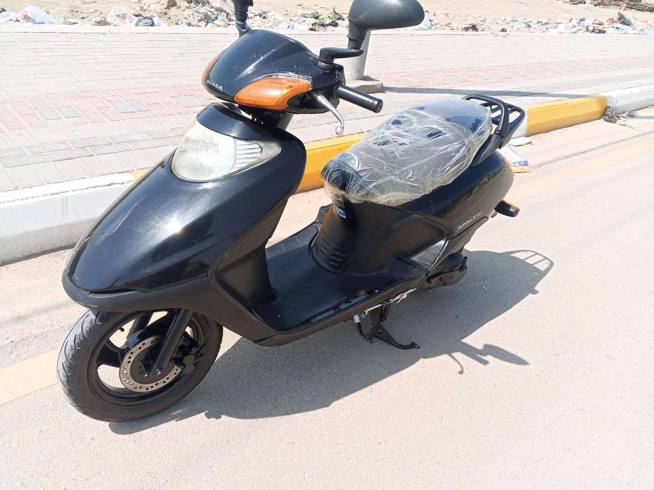 السلام عليكم  سبيسي ياباني للبيع مكينه مجفته تجفت جديد قفل جنطه
دراجة جاهزه 
المكاني واسط النعمانيه 
السعر  500
رقم الهاتف 
***********
***********
