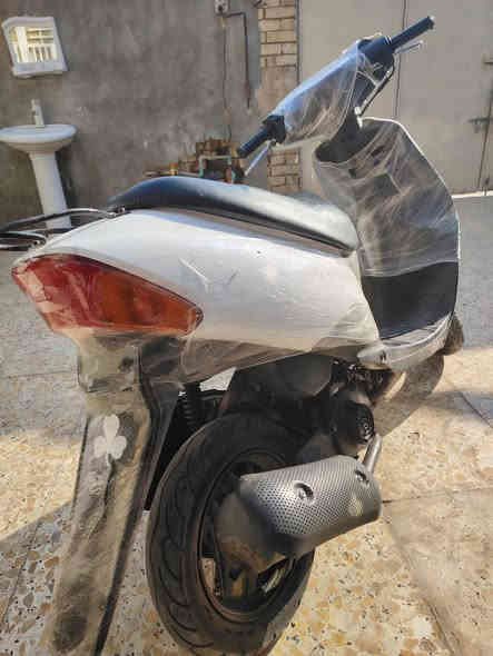 ساسوكي رياضي للبيع كلها شغاله كهربائيات سلف عوزه بس باتري مكينه مفتوحه مره وحده بيها شلعه تخبل
رايدها 300 وبيها مجال ميسان المجر الكبير
***********
