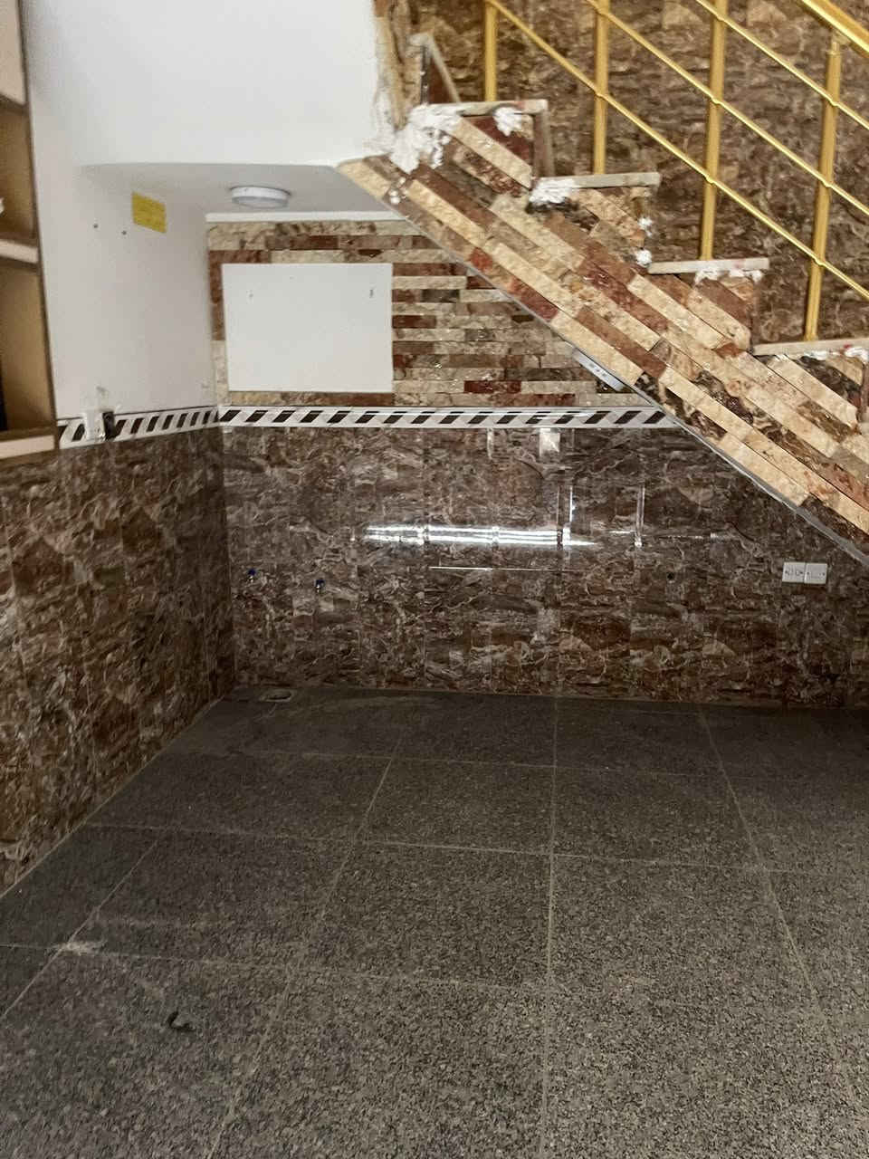 🏠 بيت الايجار موقع مميز 🔥
يحتوي  على غرفه نوم وكليدور  وصاله ومطبخ    وصحيات وطارمه 

‏‎ الموقع✅شارع 80 قريب على مدرسه الرحمان
للاستفسار م  الاتصال على الرقم 
(***********)(***********)
ملاحظه#لمن يرغب في عرض عقاره طابو صرف او زراعي او تجاري يرجى مراسلتنا
