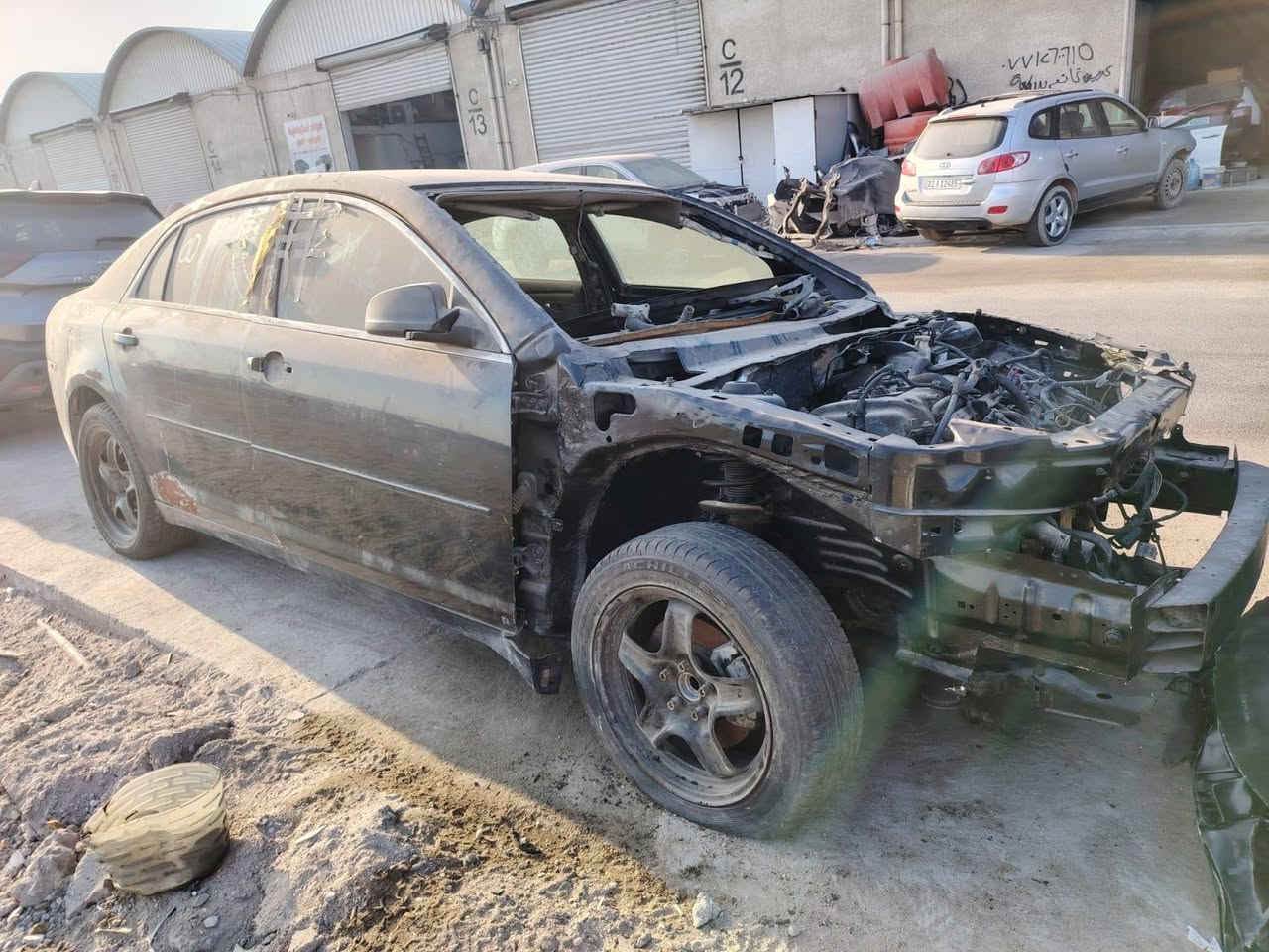 غراضه كله موجوده على وضعه الشراي يتصل لصاحبه ***********
