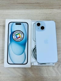 ايفون 15 عادي بطارية ٨٩ جهاز مال جنيان نضيف كلش وجديد مامفتوح ولا مبدل...