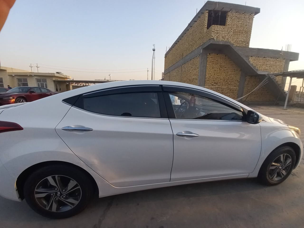 النترة بغداد مشروع وطني سنوية جديدة مديل ٢٠١٥ بسمي فول جي ال س فول مواصفات تبريد خلفي أمامي تبريد جكمجة محرك كفالة عامة حدادية جديدة تبريد وضع الشركة ماشية ١٧٦ الف السعر ١٢٥ بيهه مجال بسيط جدا السونار موجود مع الصور رقم الموبايل ***********
