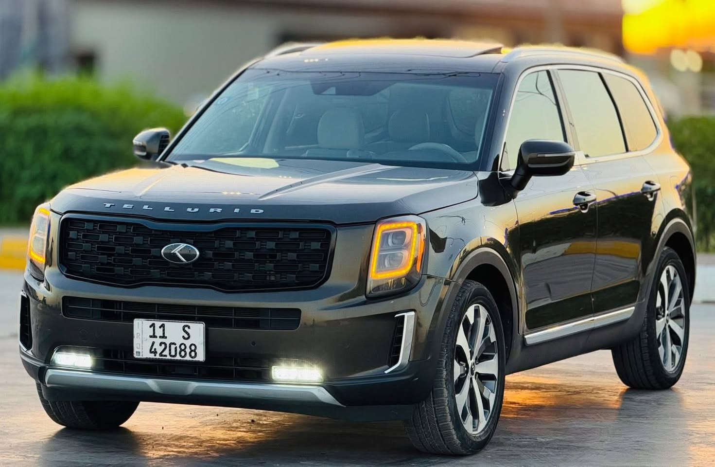 كيا  ••••• تولرايد. 
الفئة: Ex
المديل: •••• 2021
اللوحة: بغداد
الضرر:جاملغ امامي+بنيد. 
حجم المحرك 6 سلندر 3800. . 
بصمة ابواب وتشغيل عن بعد. 
زينون عالي ناصي آصل. 
فتحة سقف. 
رادر جانبي مانع اجتياز. 
فور ويل درايف.4*4. 
تحديد مسار. 
كامرة خلفية. 
حساس حلفي. 
شاشة كبيرة مع كامل ايعزتها. 
تدفئة+تبريد الكراسي الامامية. 
تحكم ستيرن جهيتن. 
جنطة كهرباء. 
حساس خلفي. 
سستم صوت متكامل. 
كنترول تبريد خلفي منفصل. 
كشن سياحي. Vip. 
رادر امامي. 
الكراسي الامامية كهرباء. 
V6 سلندر
 7 راكب 
٣ قطع تبريد. 
اشاير مري قابلة للطيء. 
مقاعد جلد بيجي . 
وباقي الموصفات المعروفة في فئة EX

#متوفر__حاليا__جميع_انواع_السيارات
 
بيع _شراء_ مراوس
واسط الصويرة @أبرز المعجبينن

جميع الأرقام متوفرة واتساب

***********

***********
