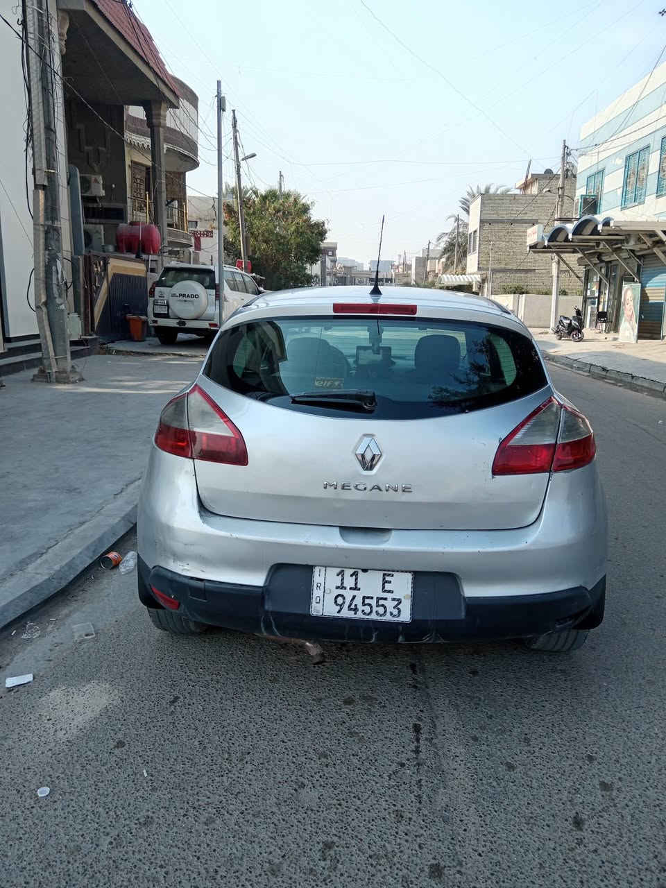 السلام عليكم رينو ميكان ٢٠١٣ جاهزه مكينه وكير خير من الله كهربئيات شغاله تخم تاير صدر جديد غرفه حلوه مشروع وطني تبريد شغال مواصفات حلو بيهه صبغ قطع سياره حلوه شاشه كامره تحكمات السعر ٤٨ مكان السياره بغداد الحريه الاتصال *********** سنتر لك
