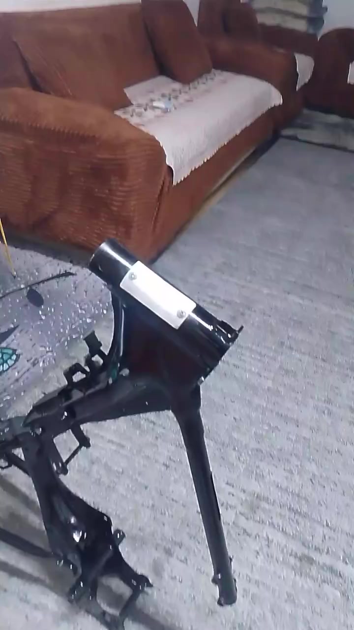 شاصي البيع مديل2013 وراق صولي مكفول من الحيم محور بوري رفيع راضي *********** خابر وتدلل
