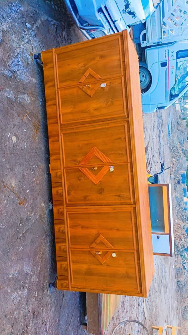 بيع وشراء كافت الغرف النوم عراقي وتركي في معرض البركه العنوان كاطون الرازي شارع الحولي لاتصال واتساب ***********
