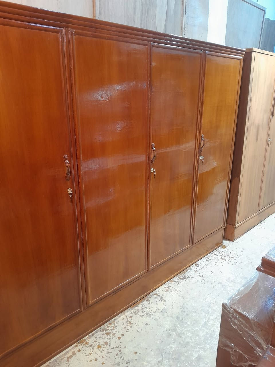 كنتور ابو الربعه نجاره السعر متين وبي مجال وتساب او تصال *********** الحله ابو غرق
