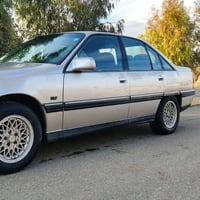 اوميكا • ١٩٩٣ • بدون صبغ