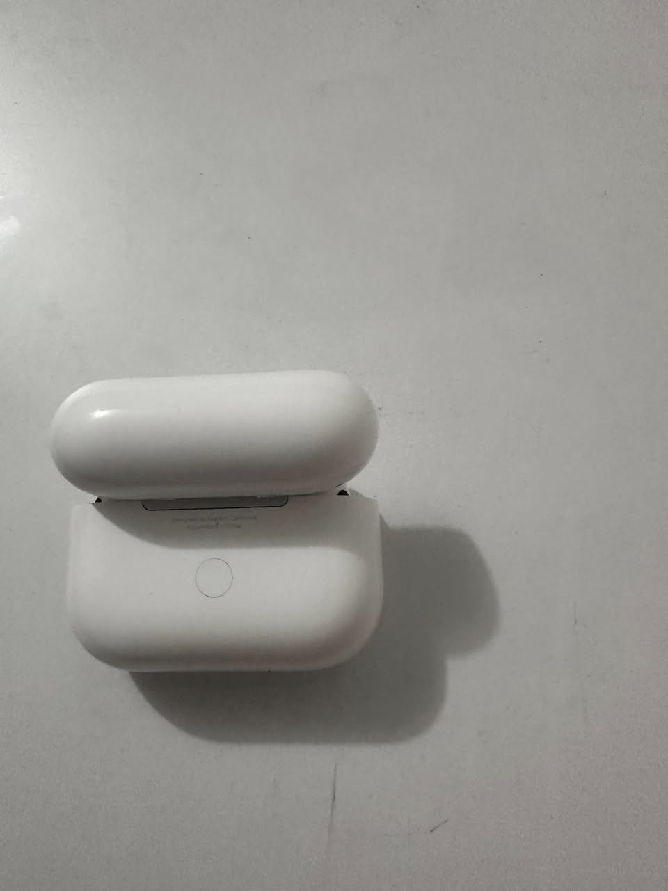 سلام عليكم سماعة ابل ايربود برو ٢ الجيل ثاني استعمال كلش بسيط كامل ملحقات كارتونه وواير وهدية كفر للسماعه تفحص قبل لتشتري السعر 175 قفل مكاني بغداد للتواصل واتساب ***********
