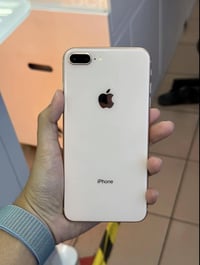 ايفون ٨ بلاس • ٦٤ • كامرة خلفية معطلة