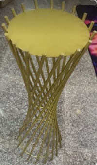 طاولة • قطعة • ٩٠سم