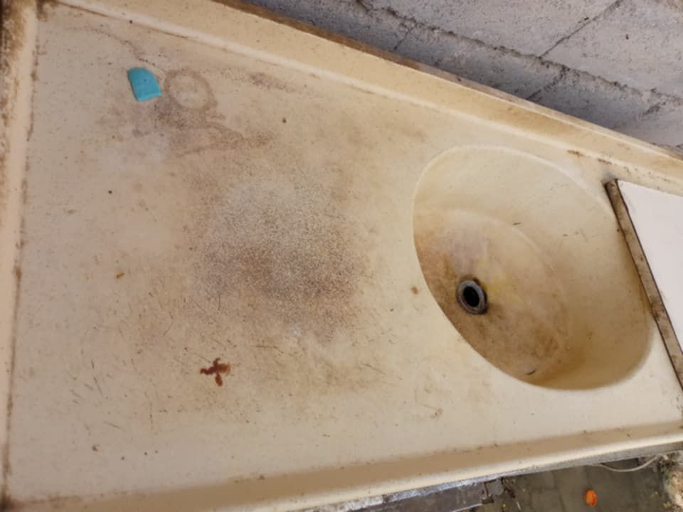 سنك مرمر متر ونص جنح واحد والثاني مكصوص ب٢٥ فقط


**إذا كنت صاحب هذا الإعلان وتريد حذفه لأي سبب، رجاءا أرسل رسالة إلى الدعم الفني**