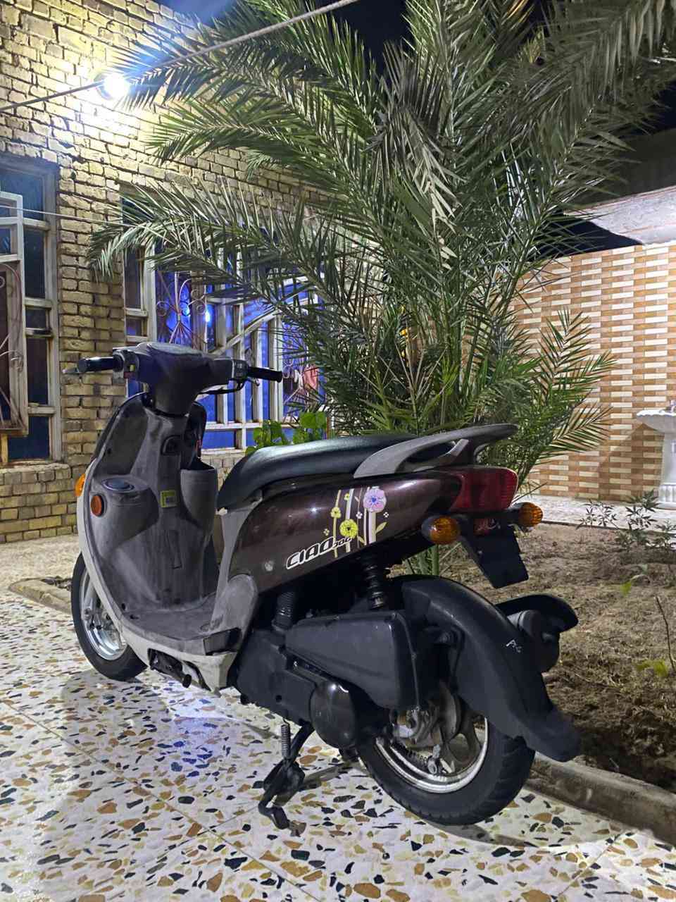 السلام عليكم دراجه فله مديل 14 كفاله عامه دراجه ناعمه صاره 4 اشهر من طالعه من الوكيل سعره 1,300 وبيه مجال قليل مكان العماره الاستفسار ***********.
