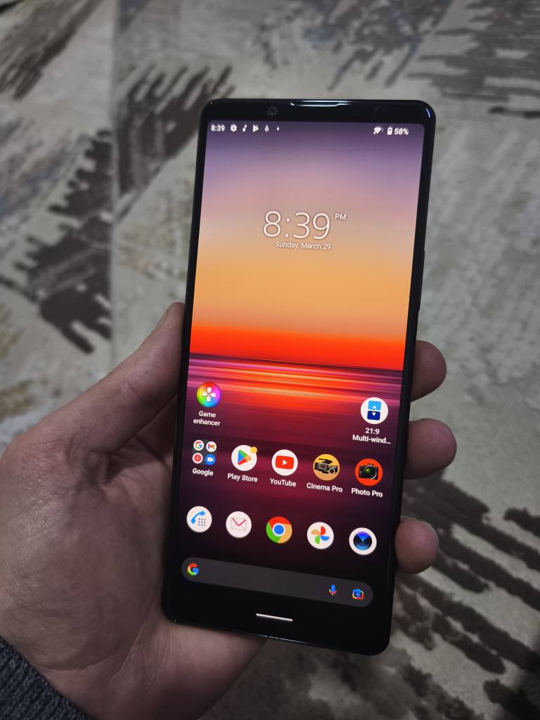 Sony 1 mark 2
فــرۆشتــن و گــۆڕینــەوە

◀خاوێنی98بۆ 99%   لۆک لۆک 
◀رام ٨ و ١٢٨
◀١سیم میمۆری 
▶ snapdragon 865 5g 
◀شاشەی زۆر جوانی 4k  و 120hz
▶ ip 68  دژە ئاو تا قولای ٢ مەتر 
◀کامێرای نایابی 4k و 120 fps ڤیدیۆ
◀تابلێی مۆبایلێکی پتەو بەقوەتە 

◀نرخ :110دۆلار قفل سعر سابت

***********
گەیاندن هەیە دخان, السليمانية
