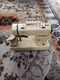 مكينة خياطة • يابانية